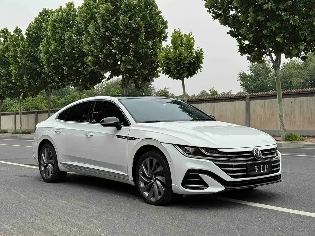 Volkswagen CC — фото 3