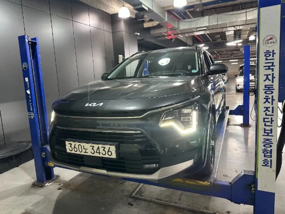 Kia Niro — фото 1