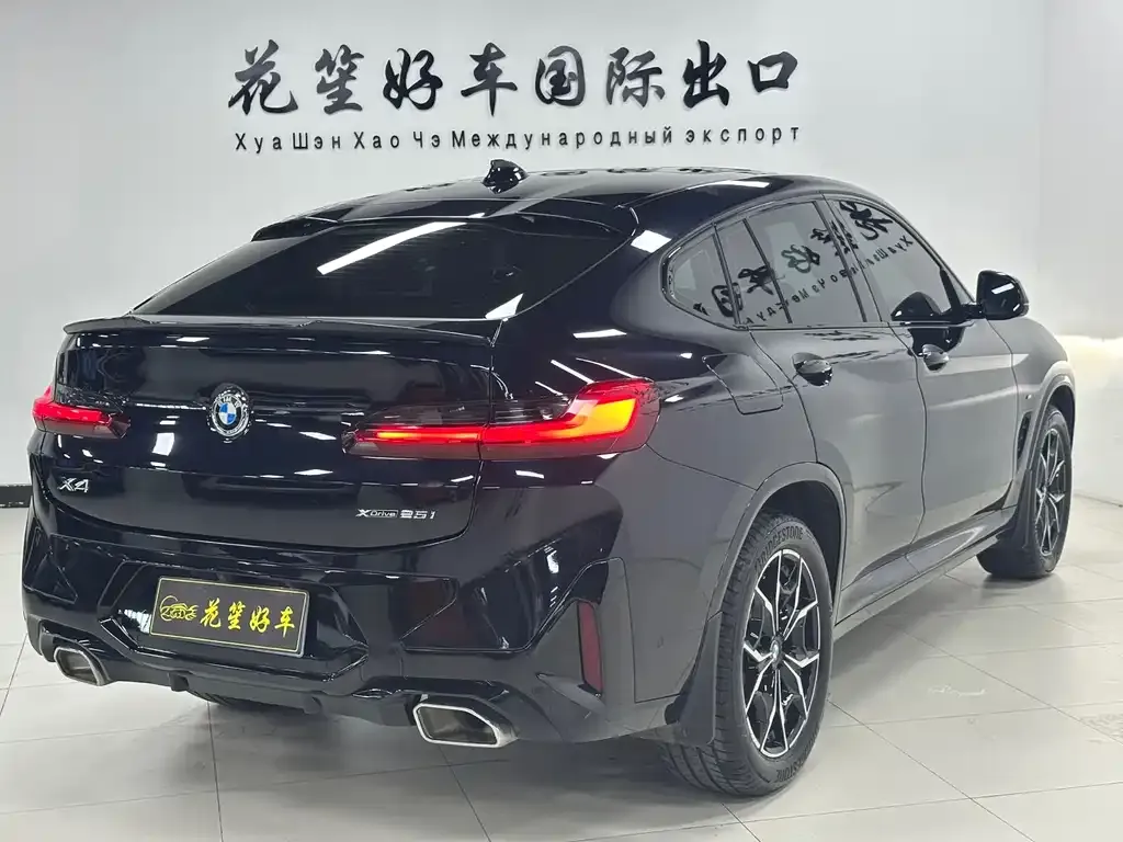 BMW X4 — фото 10