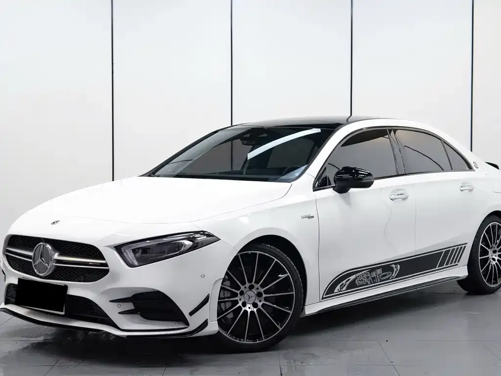 Mercedes-Benz A-Class AMG — фото 1
