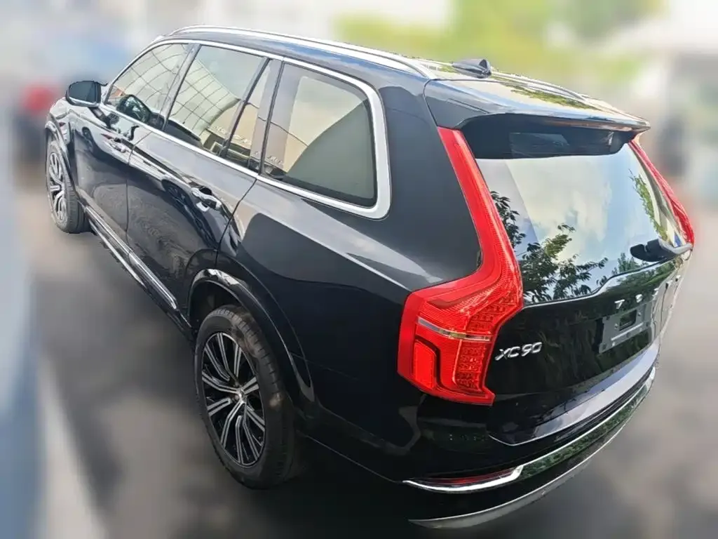 Volvo XC90 — фото 4