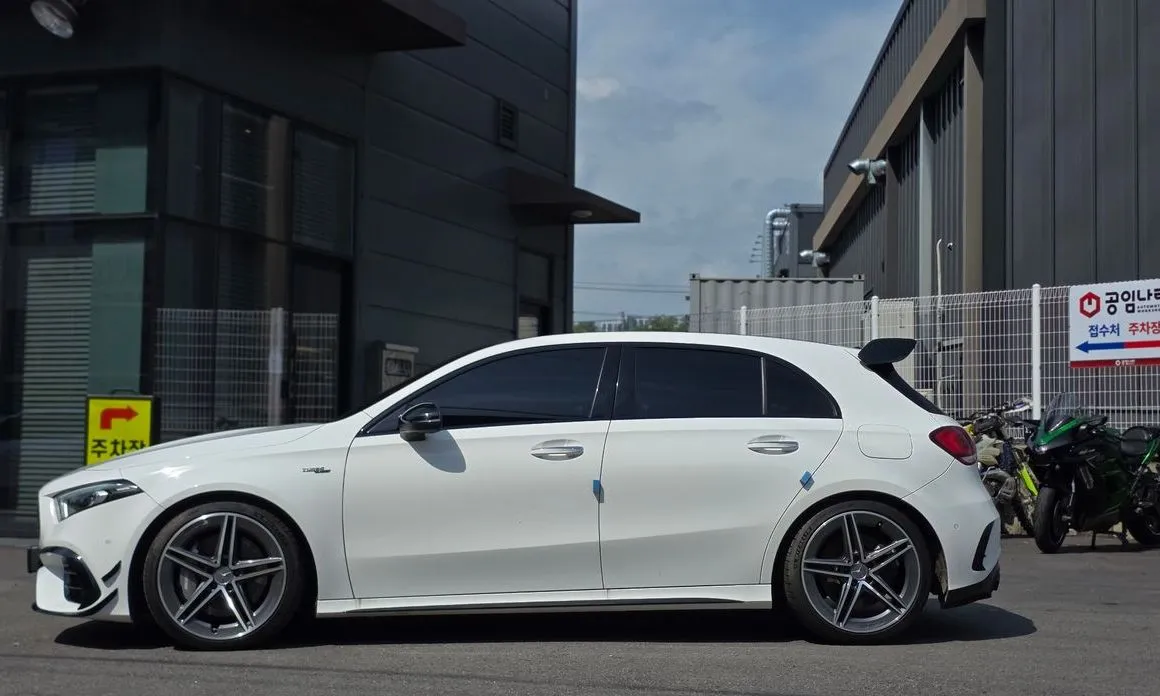 Mercedes-Benz A-Class — фото 10