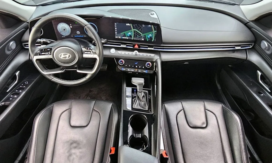 Hyundai AVANTE — фото 9