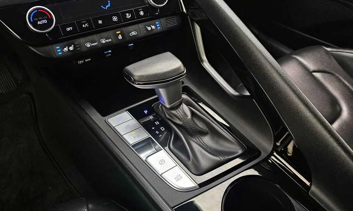 Hyundai AVANTE — фото 7