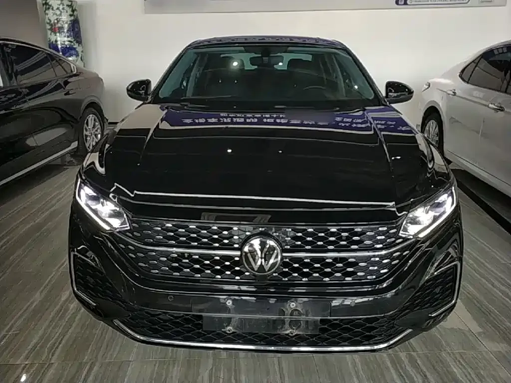 Volkswagen Passat — фото 3