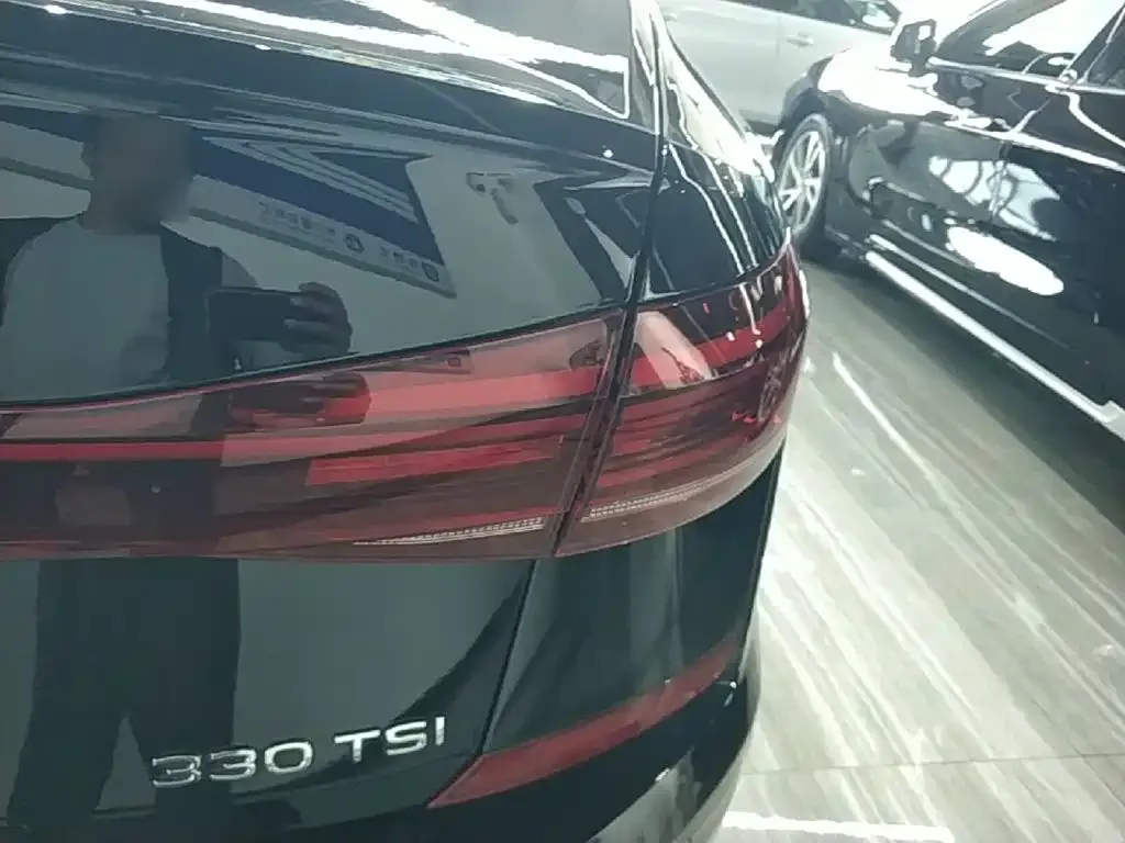 Volkswagen Passat — фото 9