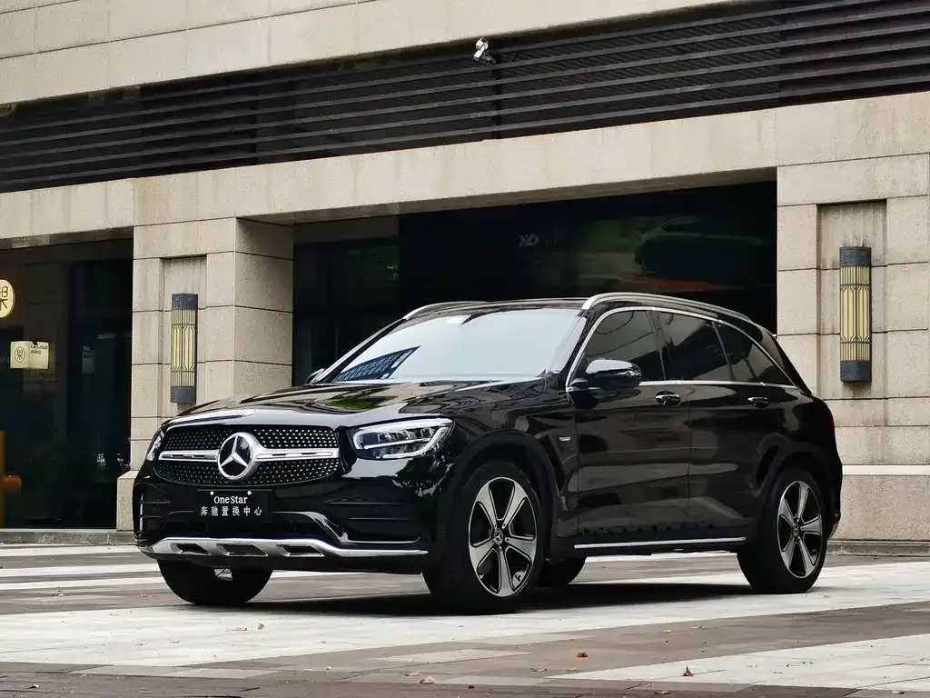 Mercedes-Benz GLC — фото 3