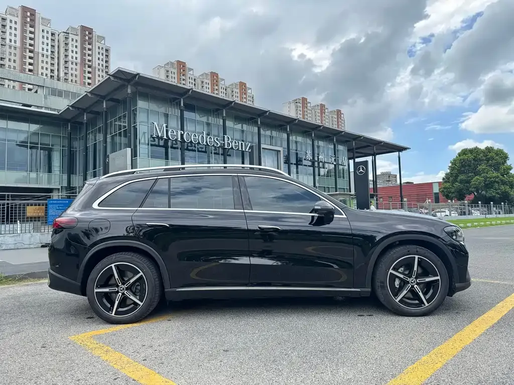 Mercedes-Benz GLC PHEV — фото 9