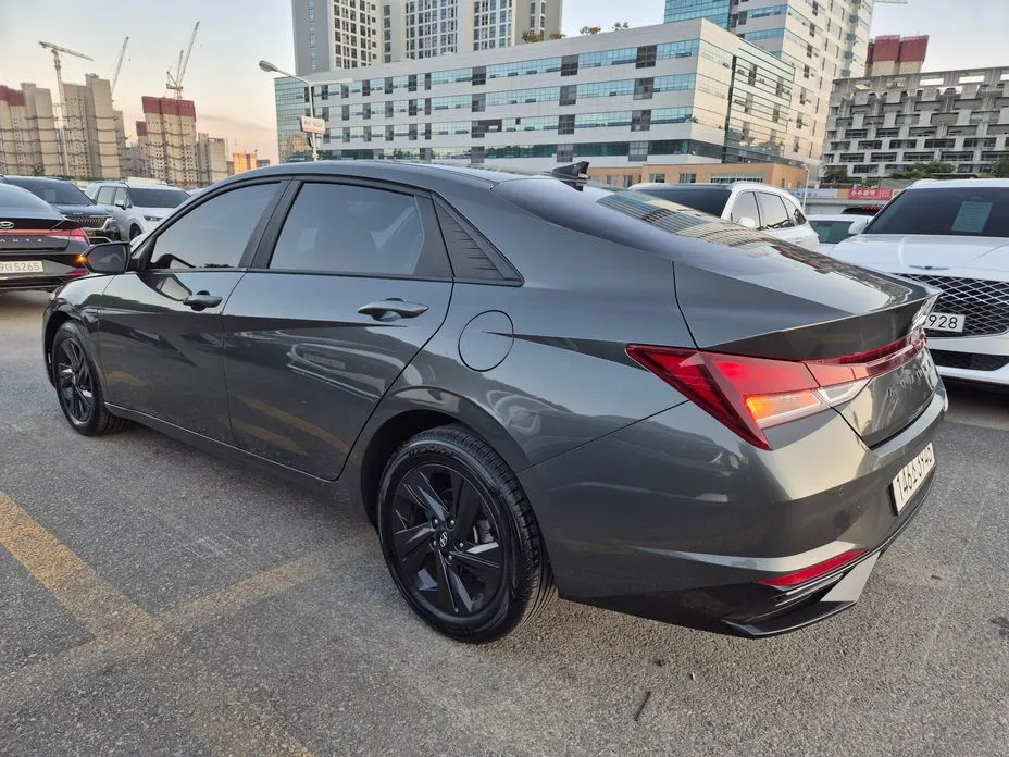 Hyundai AVANTE — фото 9