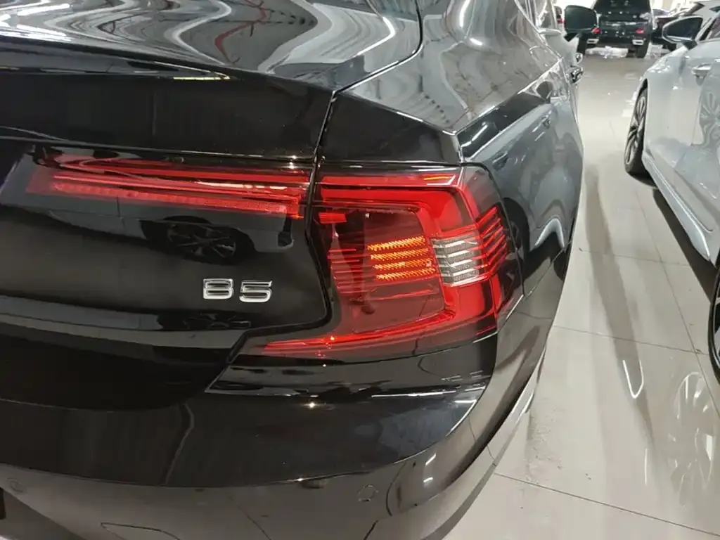 Volvo S90 — фото 2