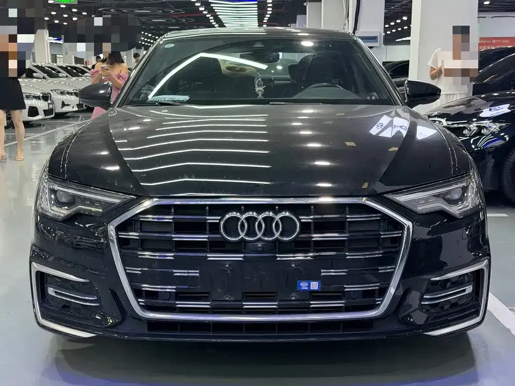 Audi A6L — фото 6