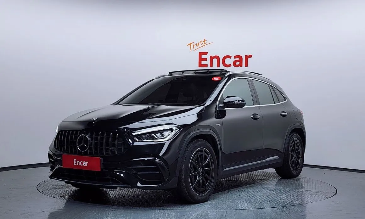 Mercedes-Benz GLA-Class — фото 1