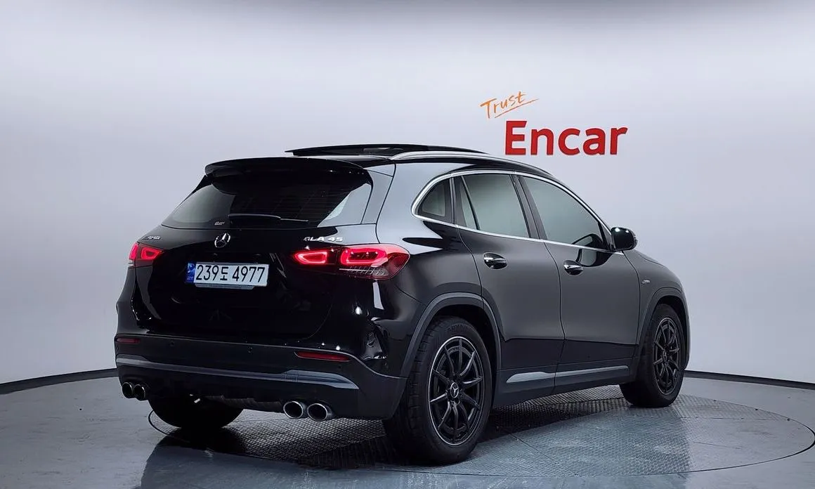 Mercedes-Benz GLA-Class — фото 9