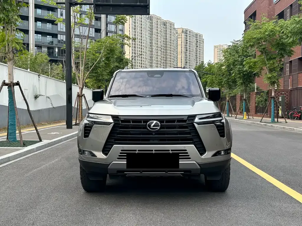Lexus GX — фото 8