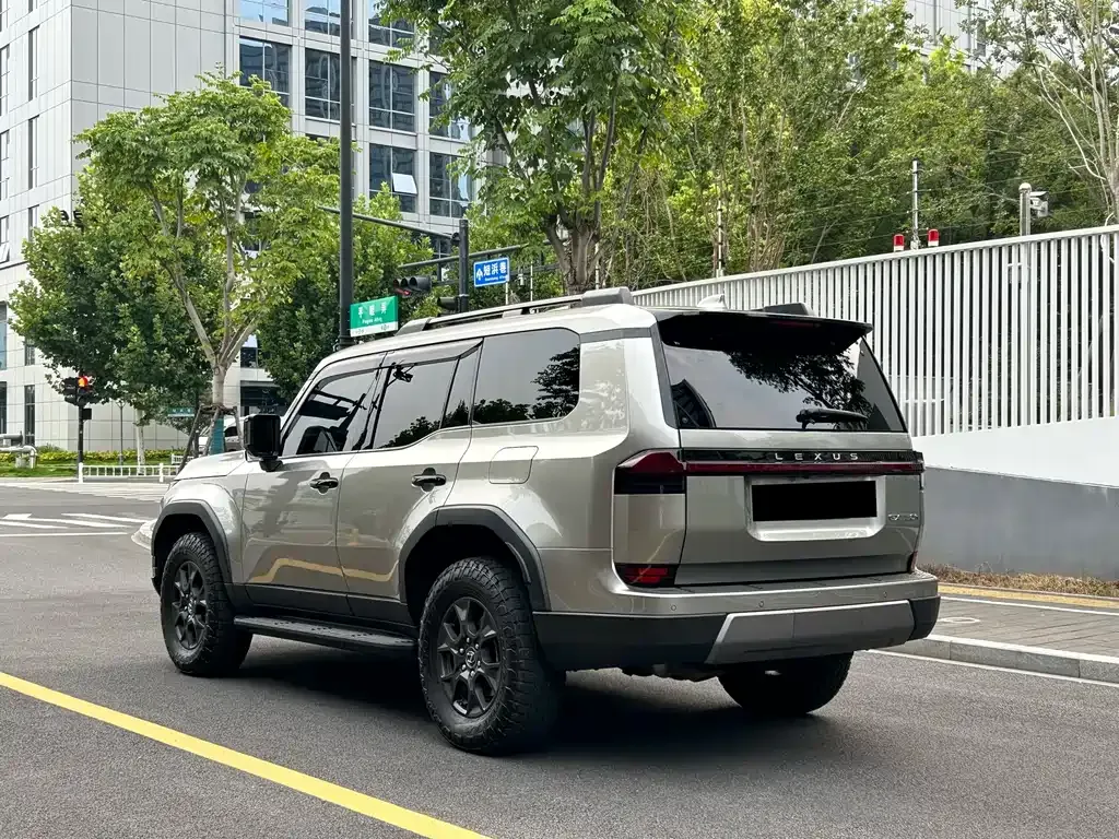 Lexus GX — фото 5