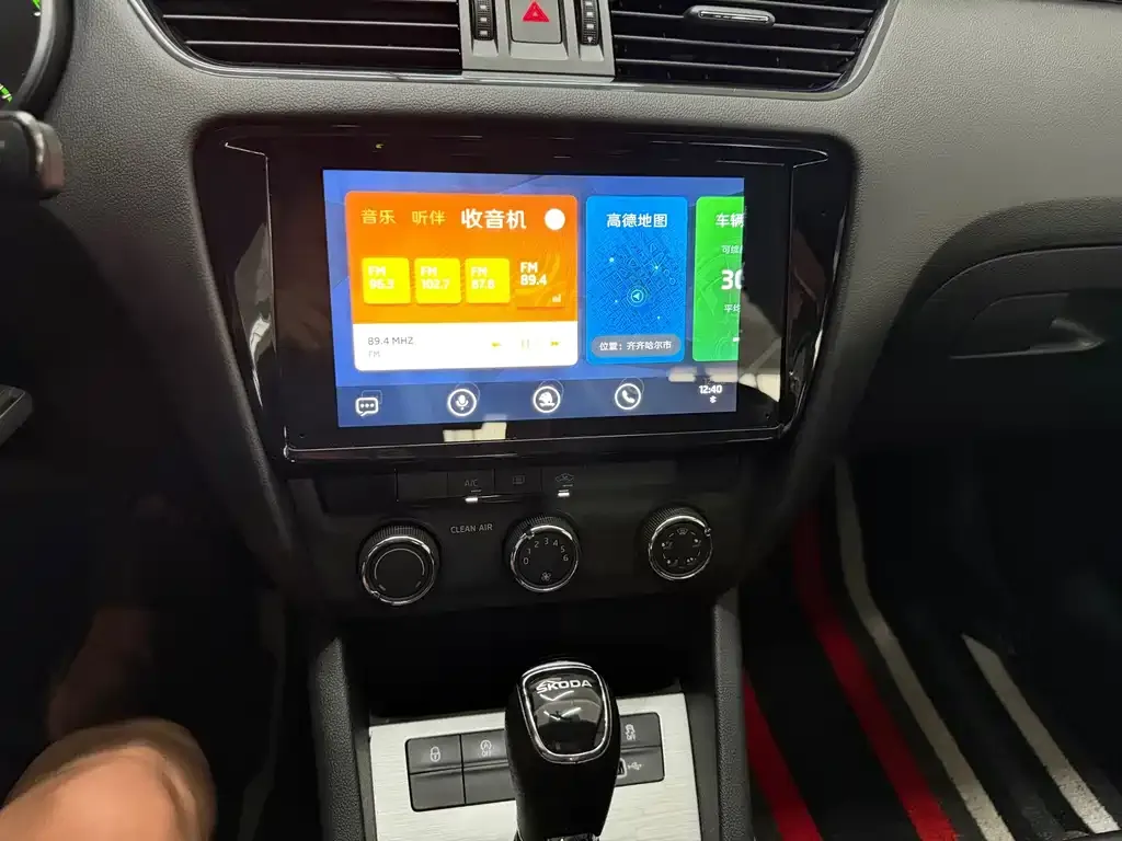Skoda Octavia — фото 3