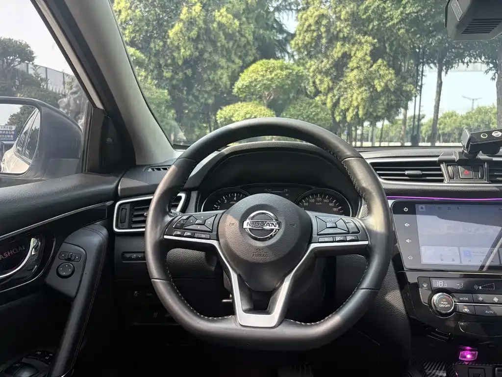 Nissan Qashqai — фото 3