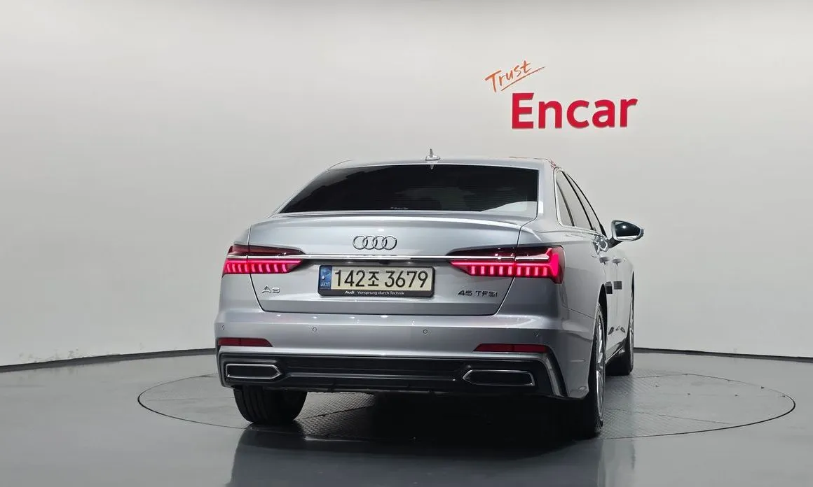 Audi A6 — фото 2