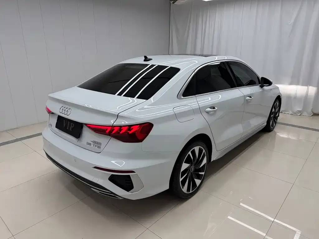 Audi A3 — фото 8