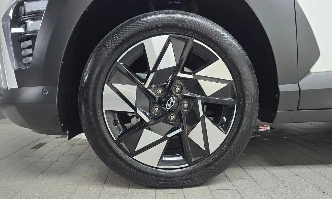 Hyundai Kona — фото 9