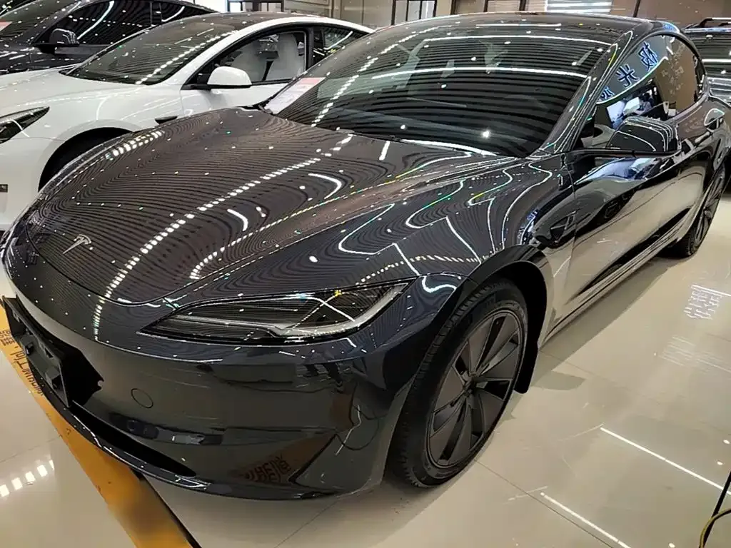 Tesla Model 3 — фото 2