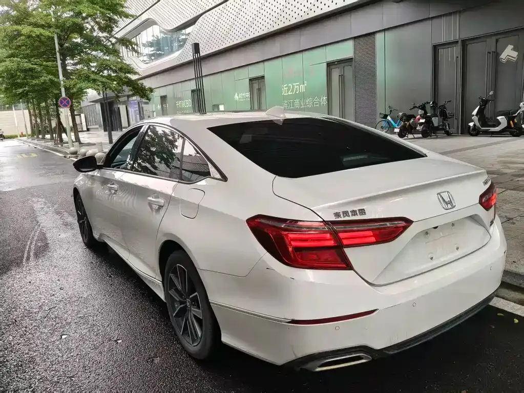 Honda Inspire — фото 4
