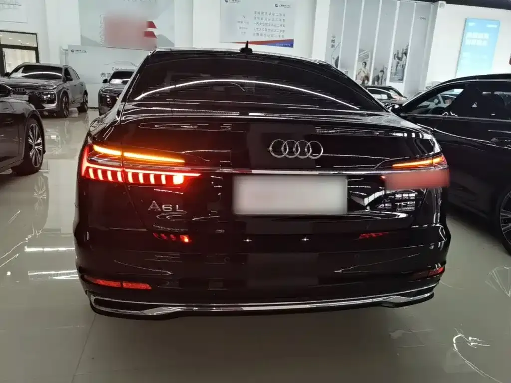 Audi A6L — фото 4