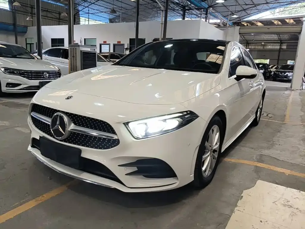 Mercedes-Benz A-Class — фото 1