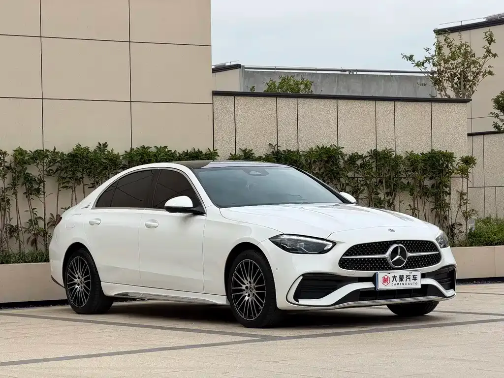 Mercedes-Benz C-Class — фото 9
