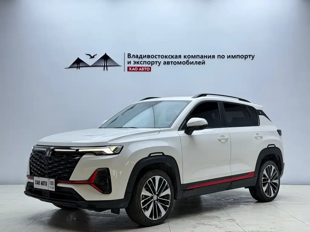 Changan CS35PLUS — фото 1