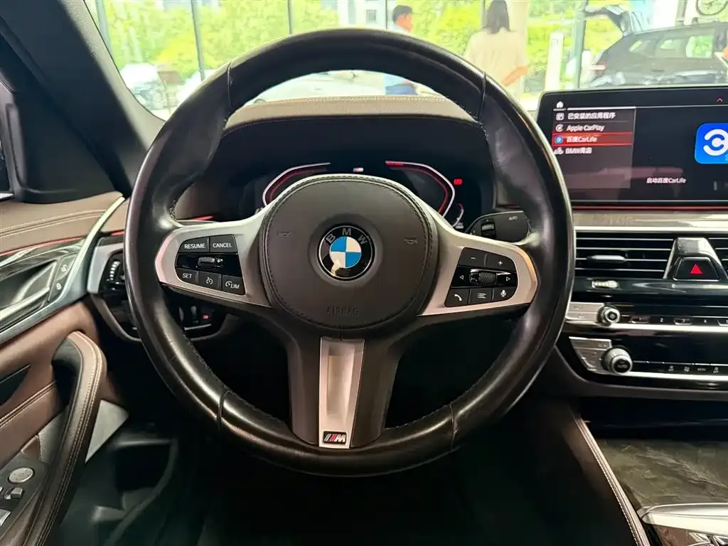 BMW 5 Series — фото 3