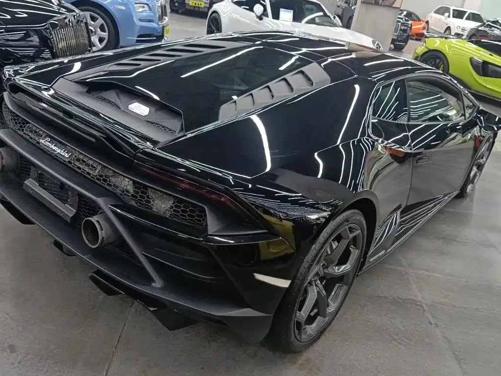 Lamborghini Huracan — фото 3