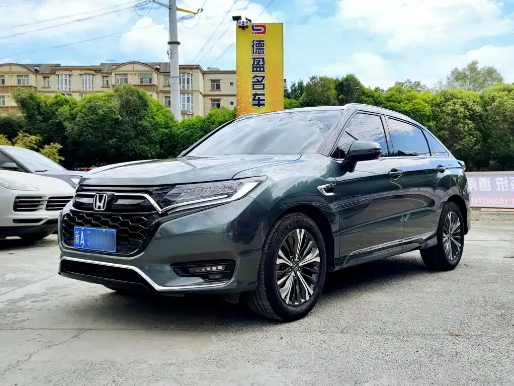 Honda UR-V — фото 1