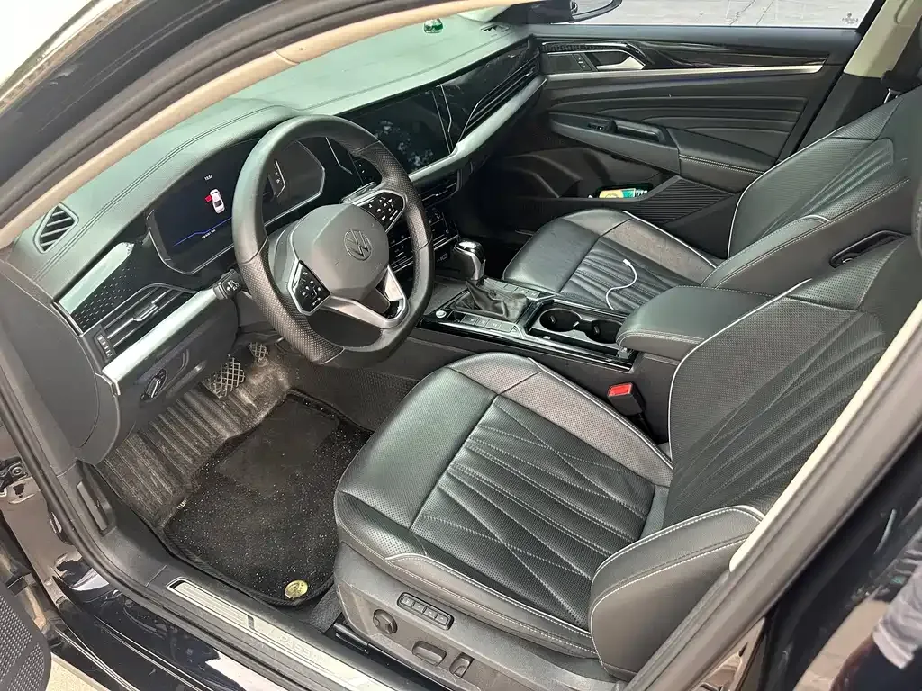 Volkswagen Passat — фото 10