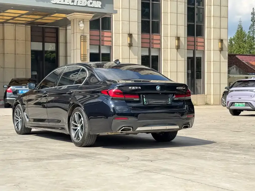 BMW 5 Series New Energy — фото 6