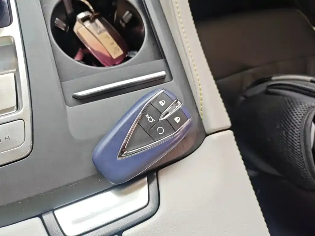 Changan CS75PLUS — фото 2