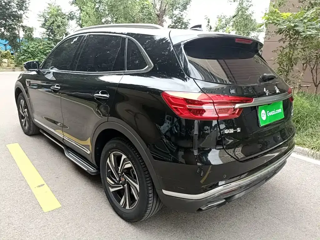 Hongqi HS5 — фото 4