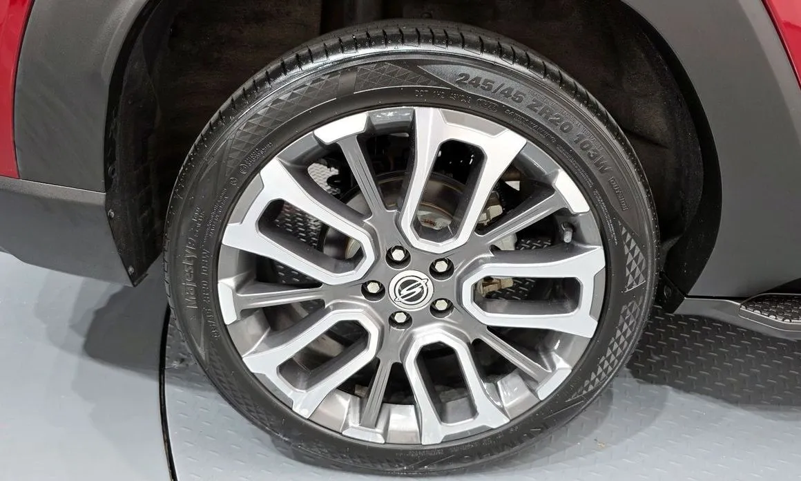KG Mobility (Ssangyong) Torres — фото 10