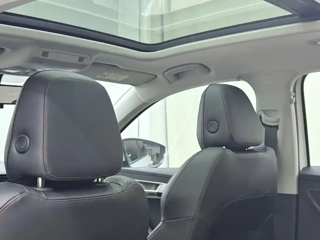 Skoda Karoq — фото 4