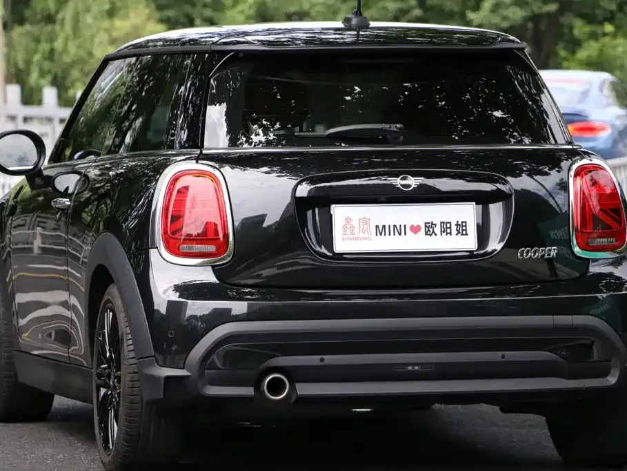 MINI Cooper (3-door) — фото 10