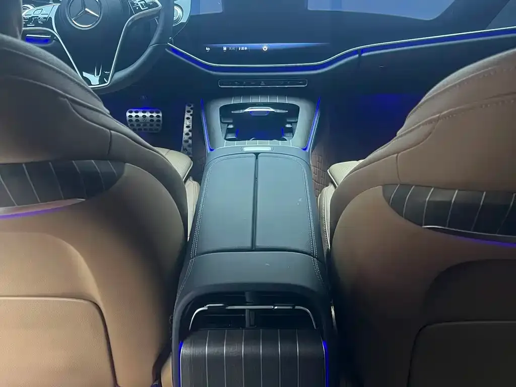 Mercedes-Benz E-Class New Energy — фото 2