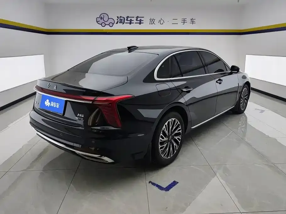 Hongqi H5 — фото 10