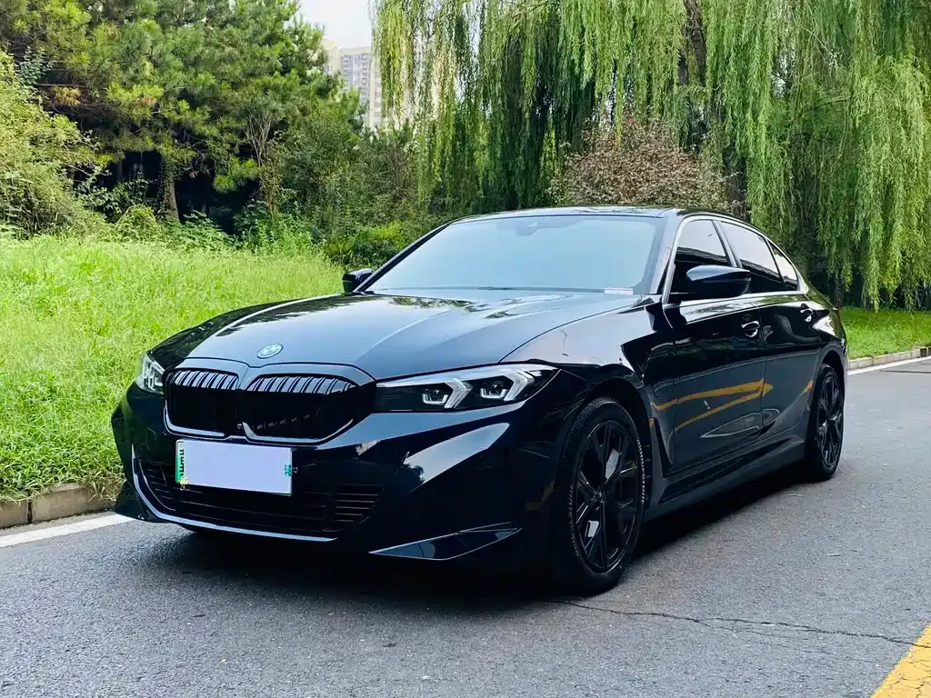 BMW i3 — фото 1
