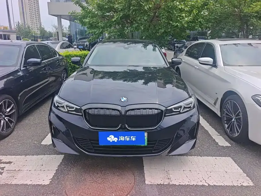 BMW i3 — фото 7