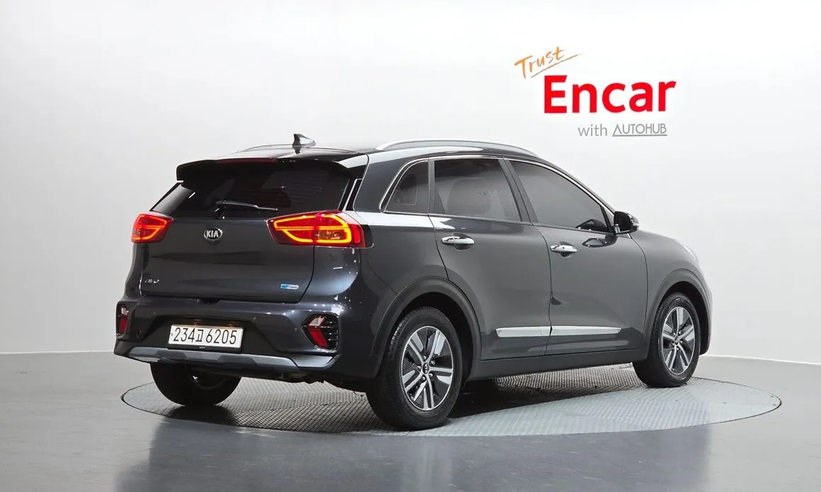 Kia Niro — фото 4