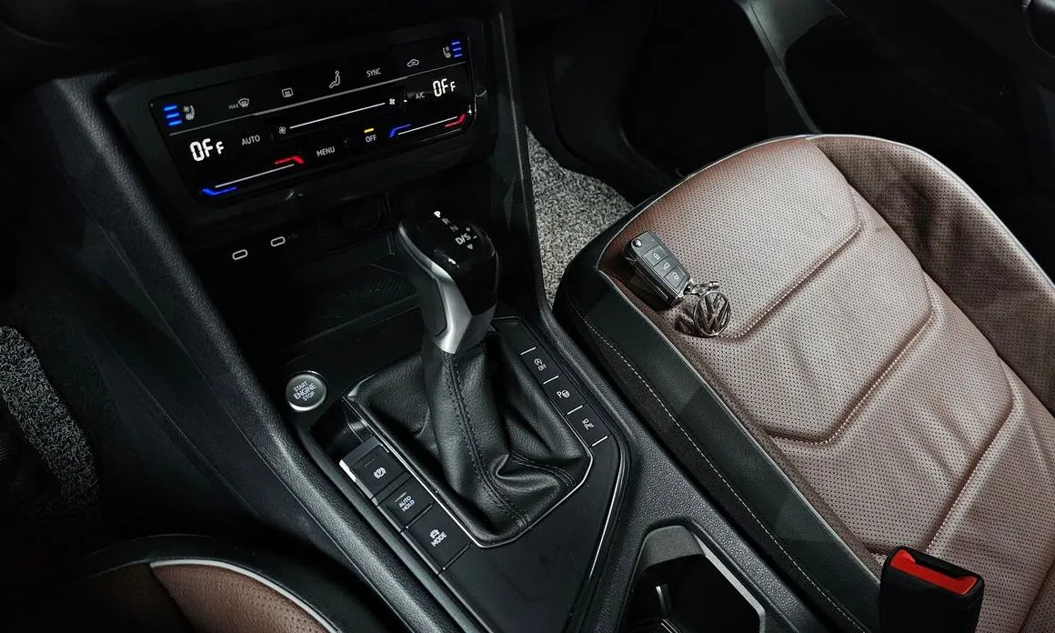 Volkswagen Tiguan — фото 7