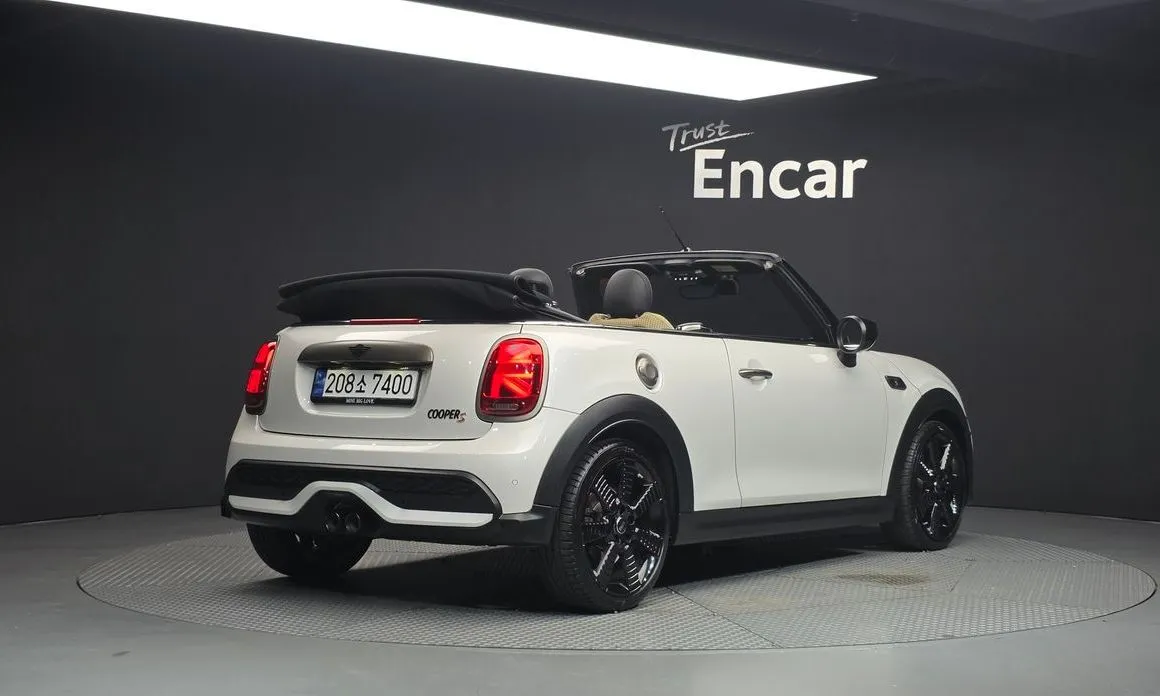 Mini Cooper Convertible — фото 2