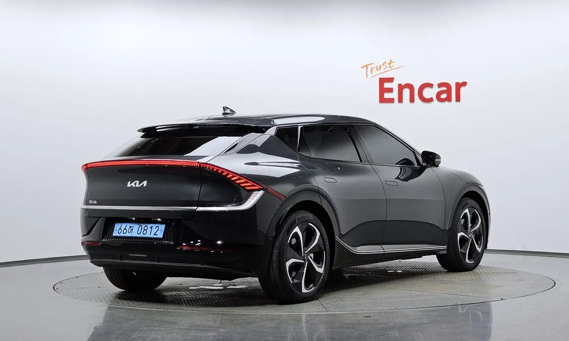 Kia EV6 — фото 6