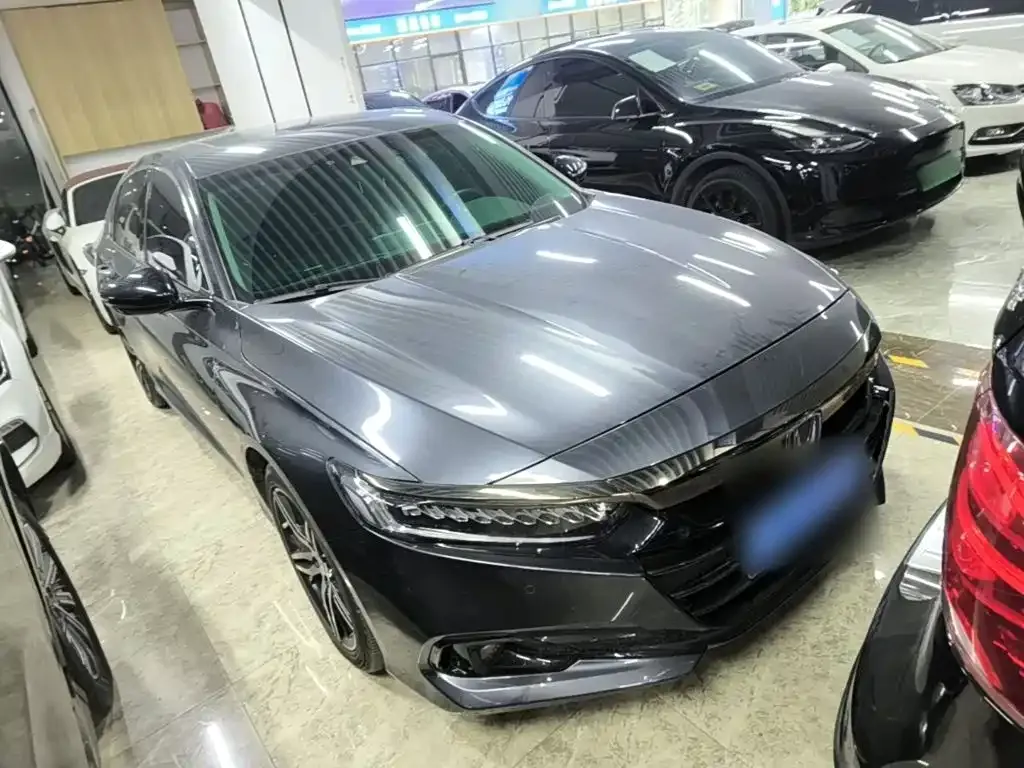 Honda Accord — фото 4
