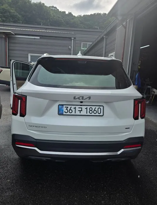 Kia Sorento — фото 3